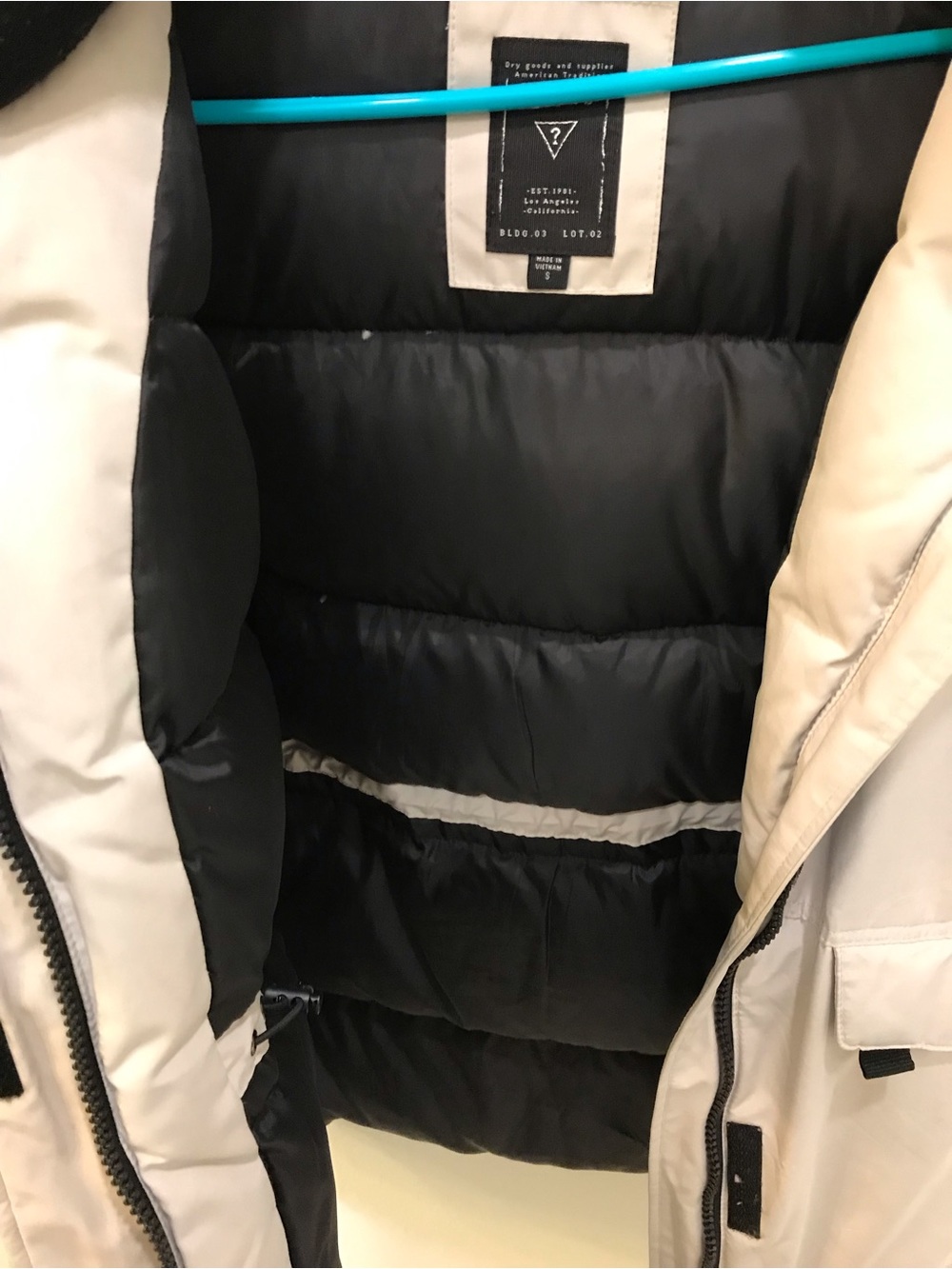 Guess Women’s Ski Snow Jacket in Light Beige - Picture 4 of 9
